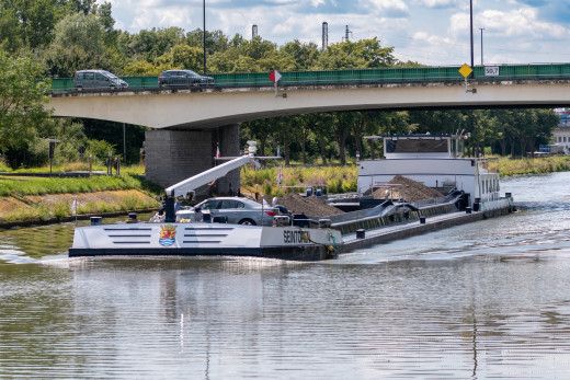 �1763381 �������(a): ����������:1920x1280